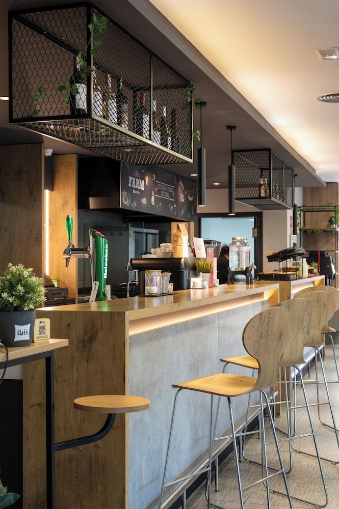 바(숙박 시설 내)