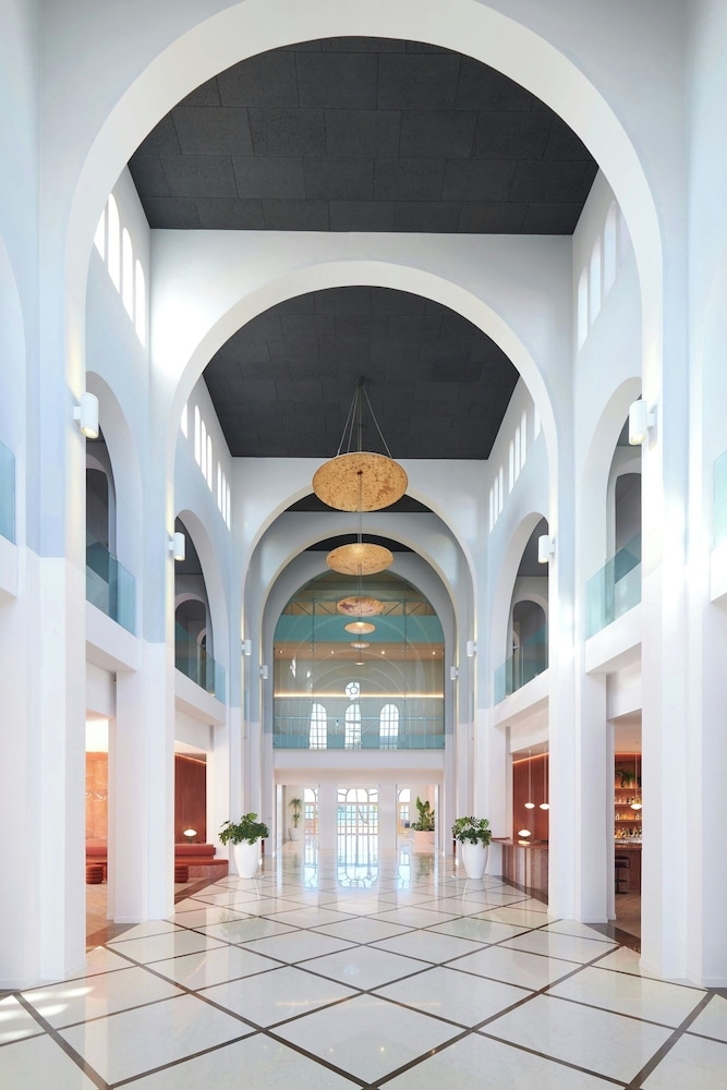 숙박 시설의 전망