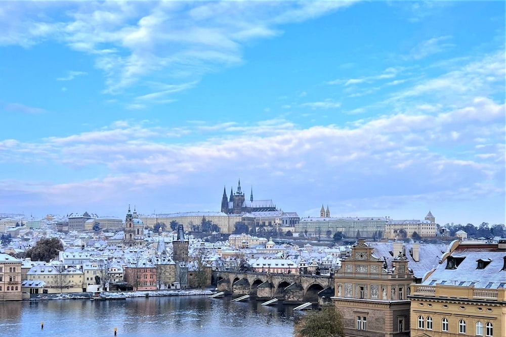 숙박 시설에서 보는 시내 전망