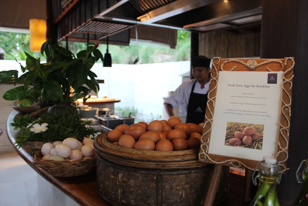 뷔페 아침 식사