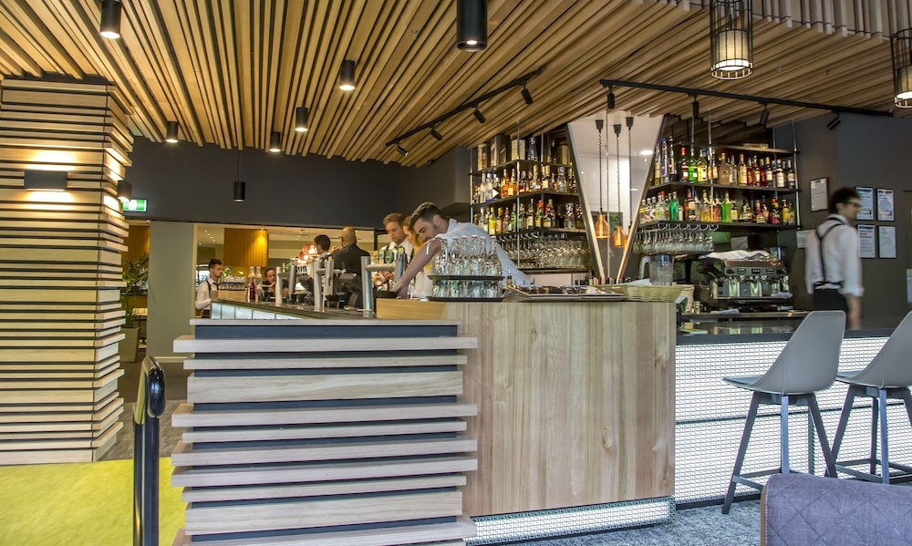 바(숙박 시설 내)