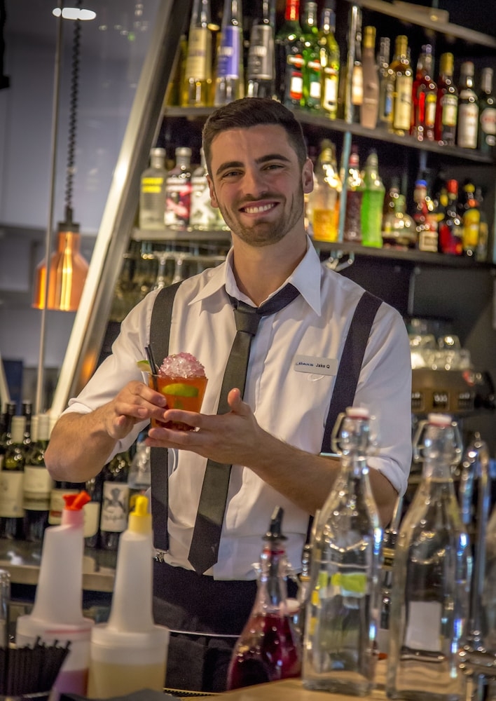 바(숙박 시설 내)