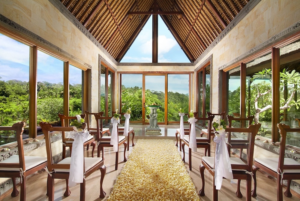 숙박 시설 내 편의 시설/서비스