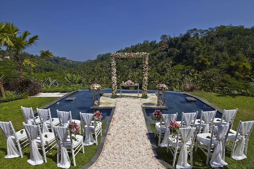 야외 결혼식 공간