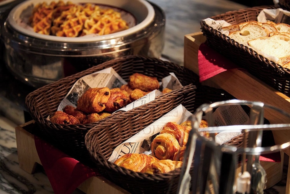 뷔페 아침 식사