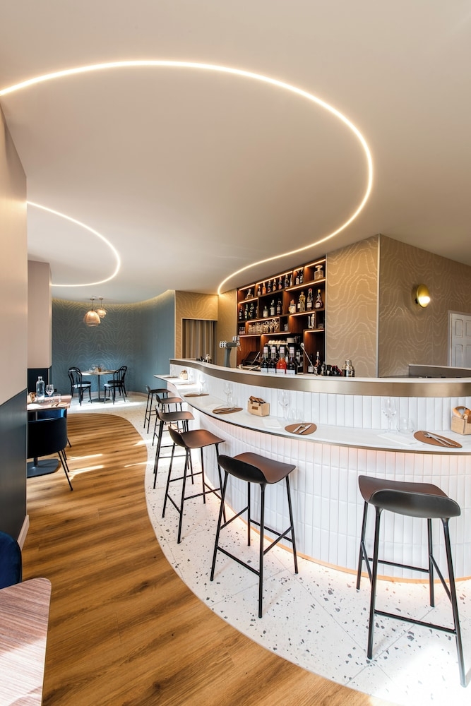 바(숙박 시설 내)