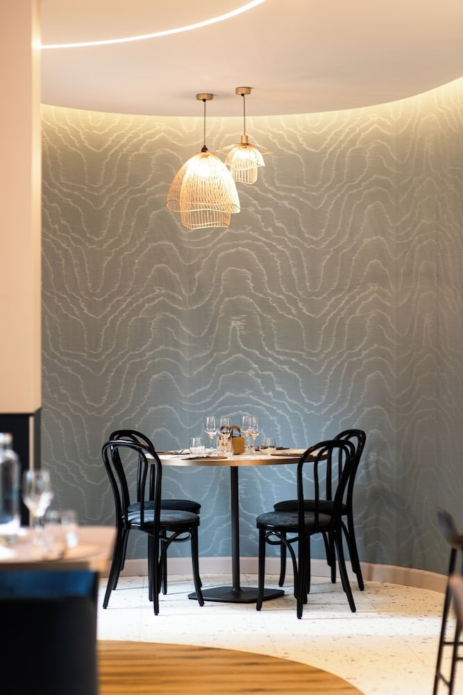 바(숙박 시설 내)