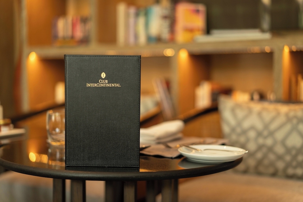 바(숙박 시설 내)