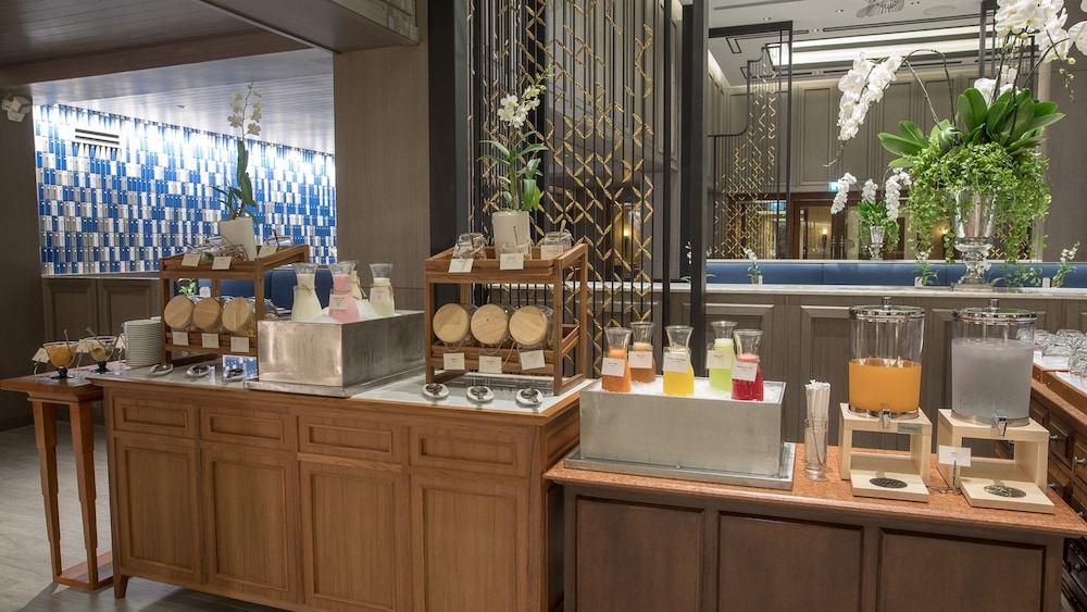 뷔페 아침 식사