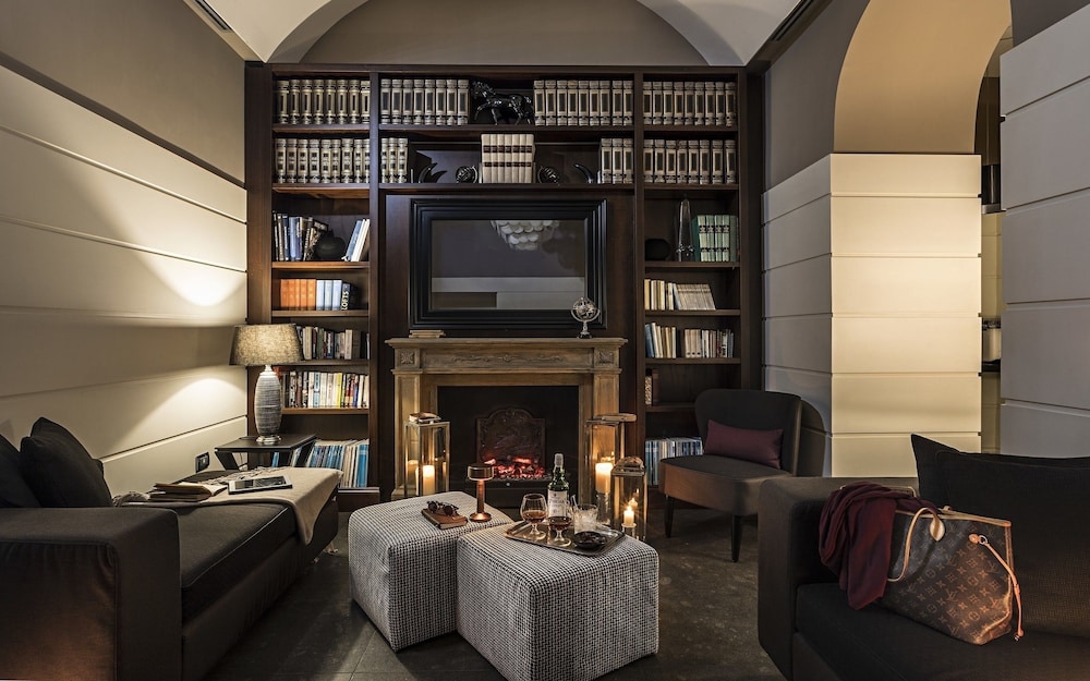 로비 좌석 공간