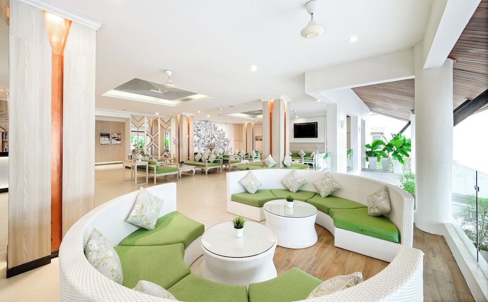 로비 좌석 공간