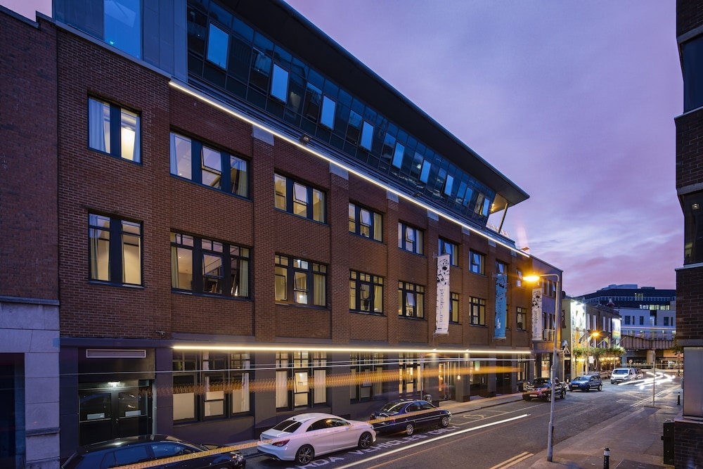 숙박 시설 정면