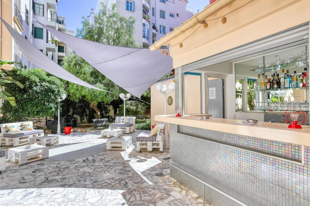 숙박 시설 내 편의 시설/서비스