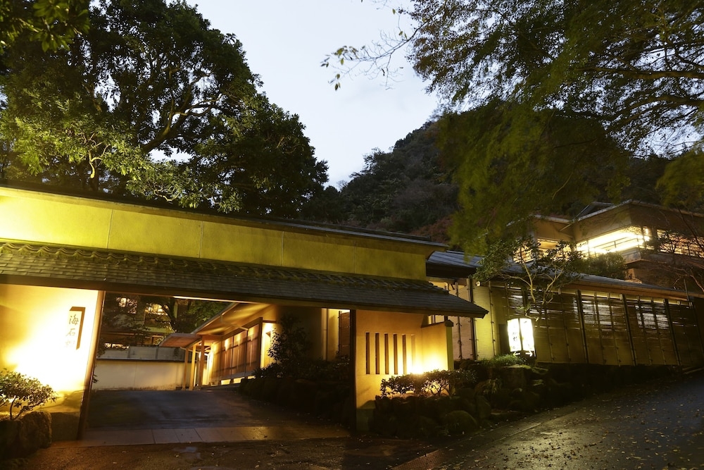 숙박 시설 정면