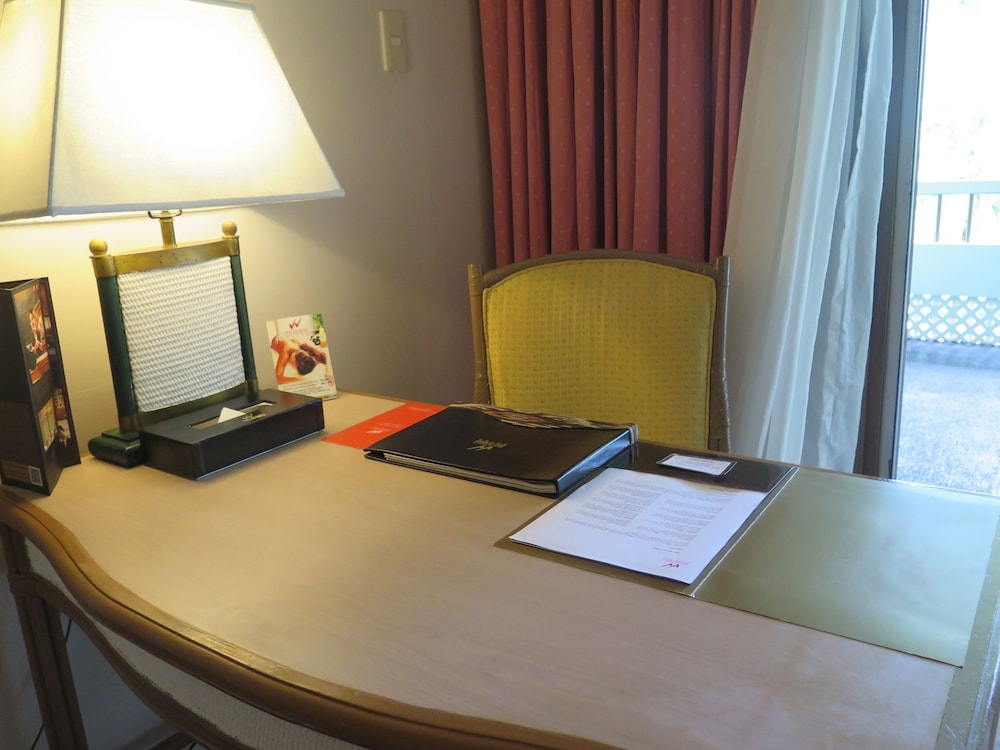 객실 내 비즈니스 센터