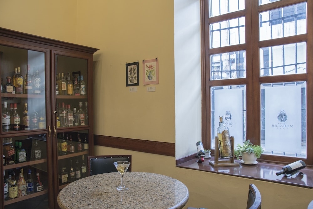 바(숙박 시설 내)