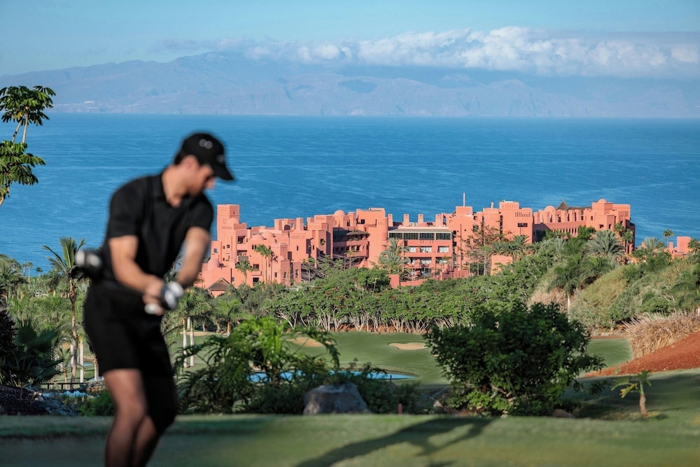 숙박 시설 내 편의 시설/서비스
