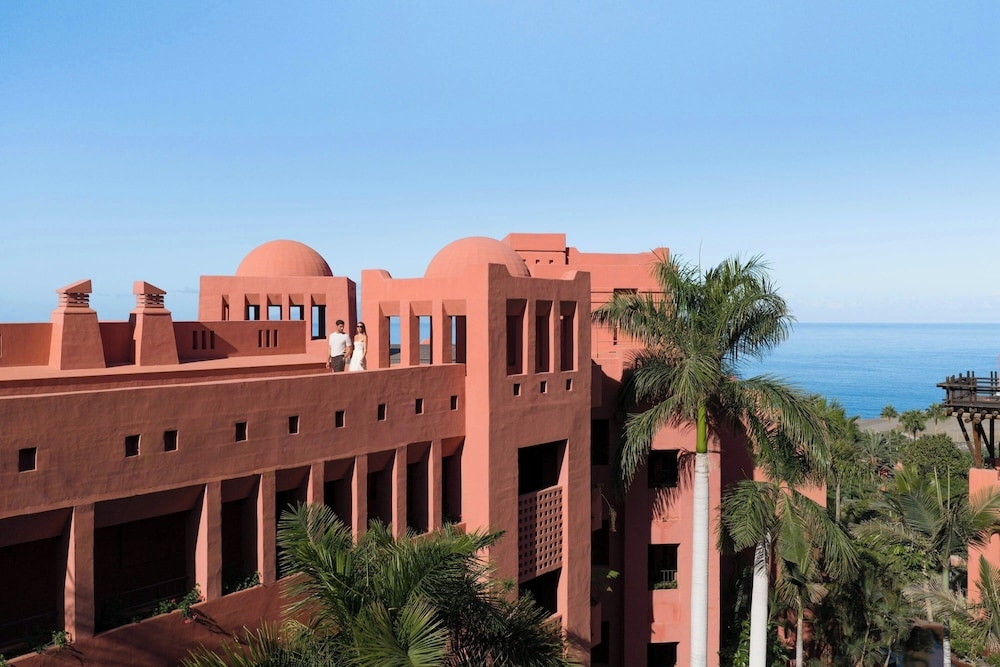 숙박 시설의 전망