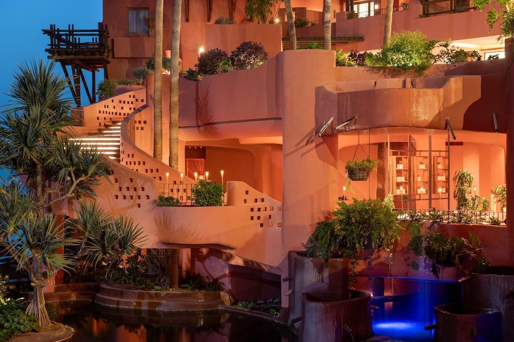 숙박 시설의 전망