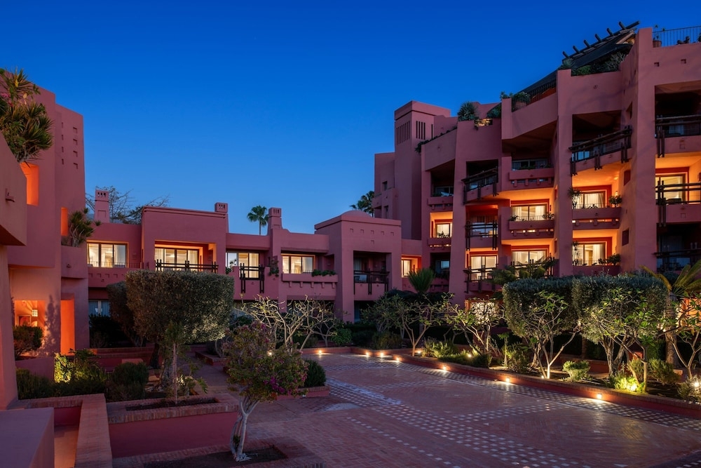 숙박 시설의 전망