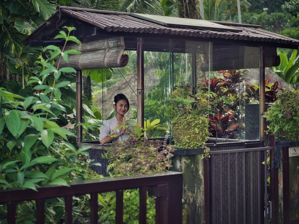 숙박 시설 내 편의 시설/서비스