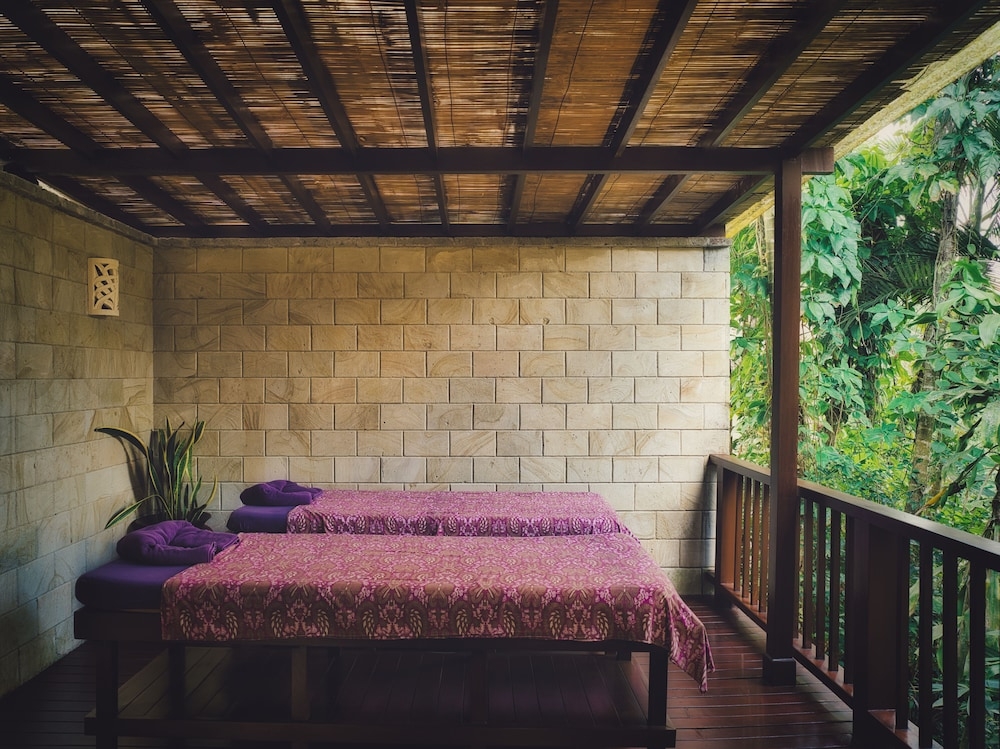 숙박 시설 내 마사지