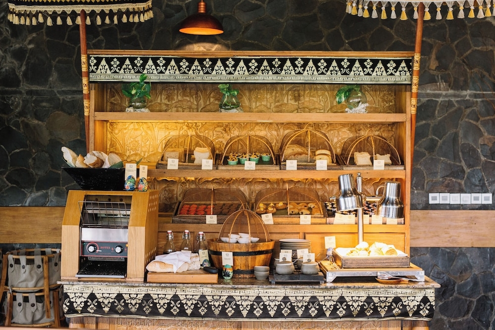 뷔페 아침 식사