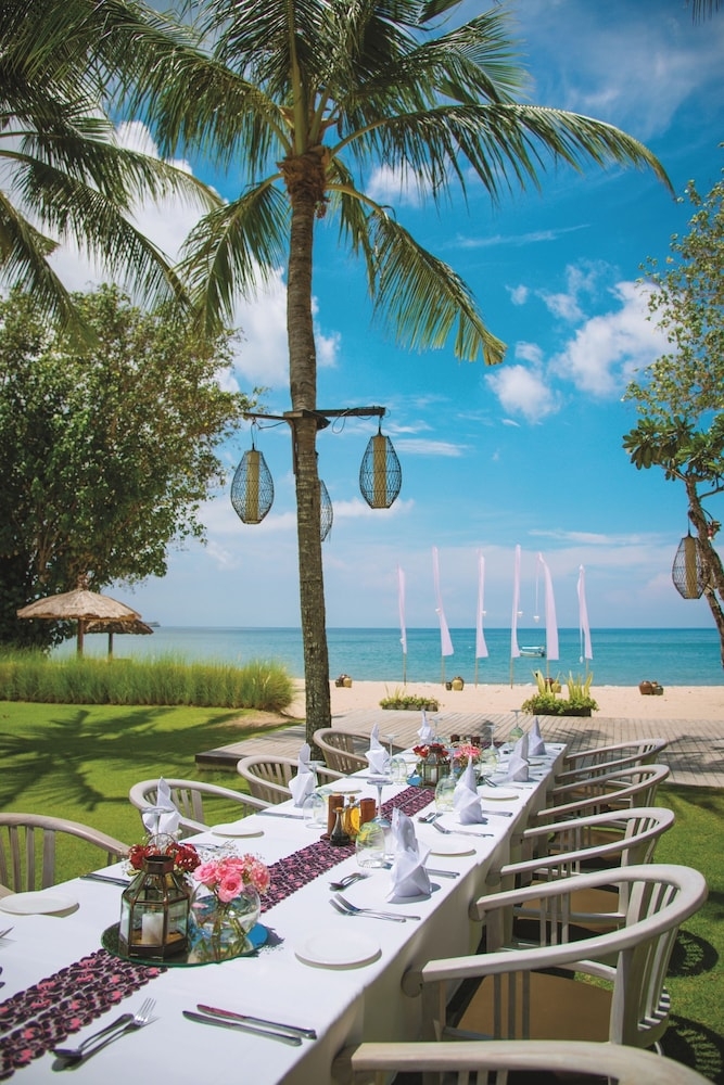 야외 연회 공간