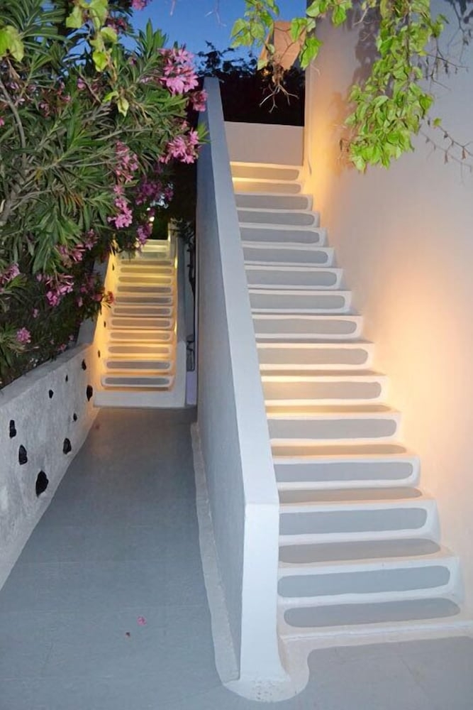 숙박 시설 구내