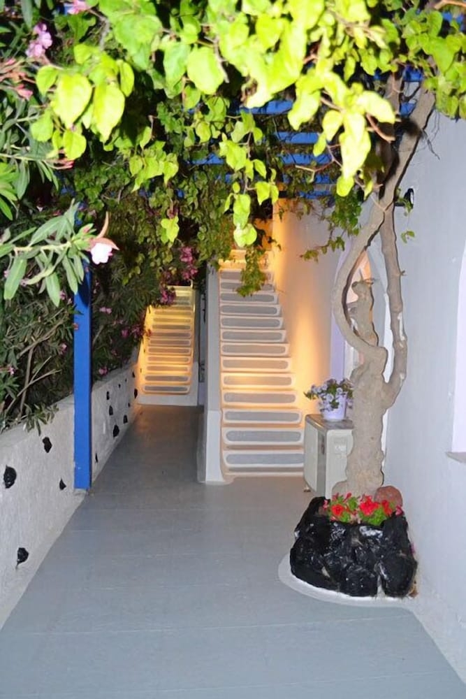 숙박 시설 구내