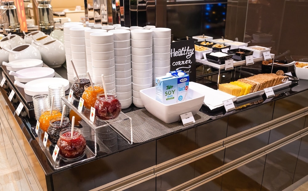 뷔페 아침 식사