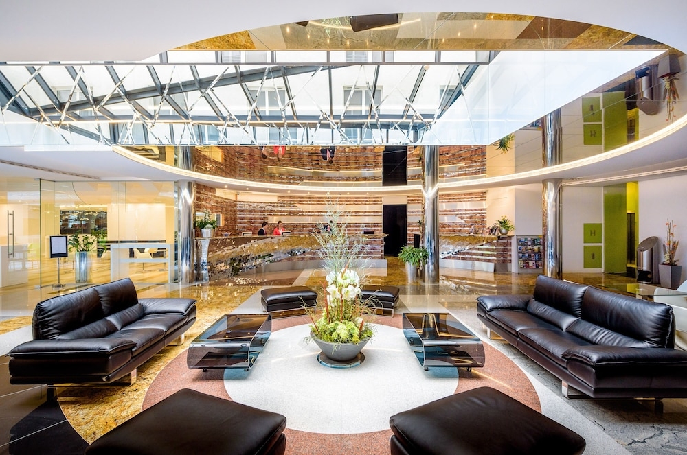 로비 좌석 공간