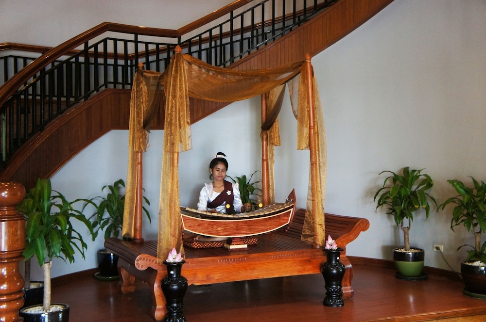 숙박 시설 정면