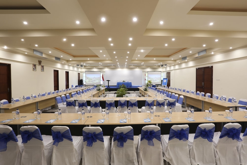 숙박 시설 내 편의 시설/서비스