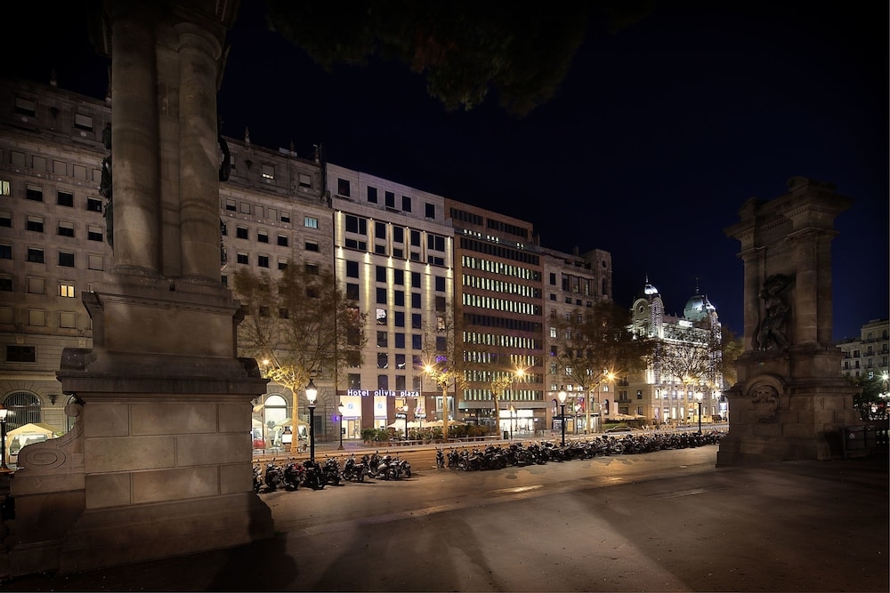 숙박 시설 정면