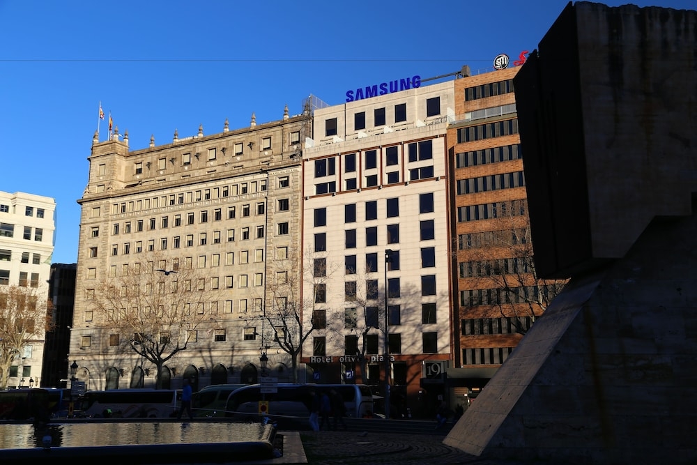 숙박 시설 정면