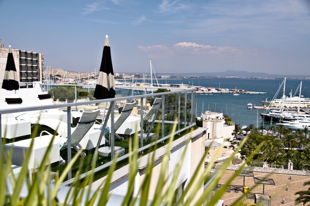 숙박 시설의 전망