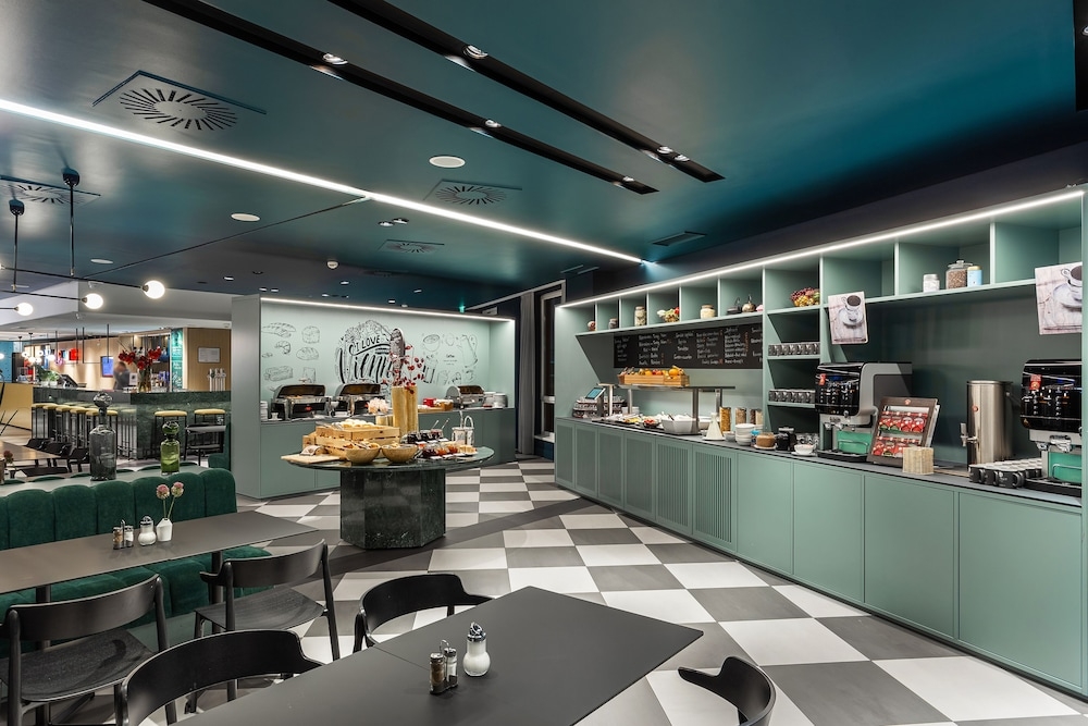 뷔페 아침 식사