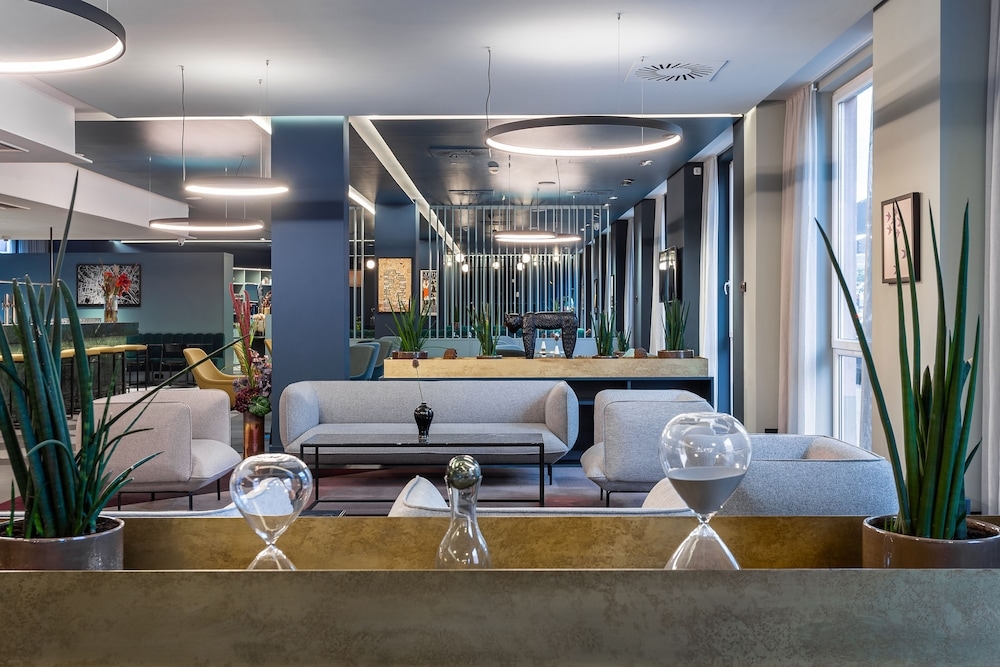 로비 좌석 공간