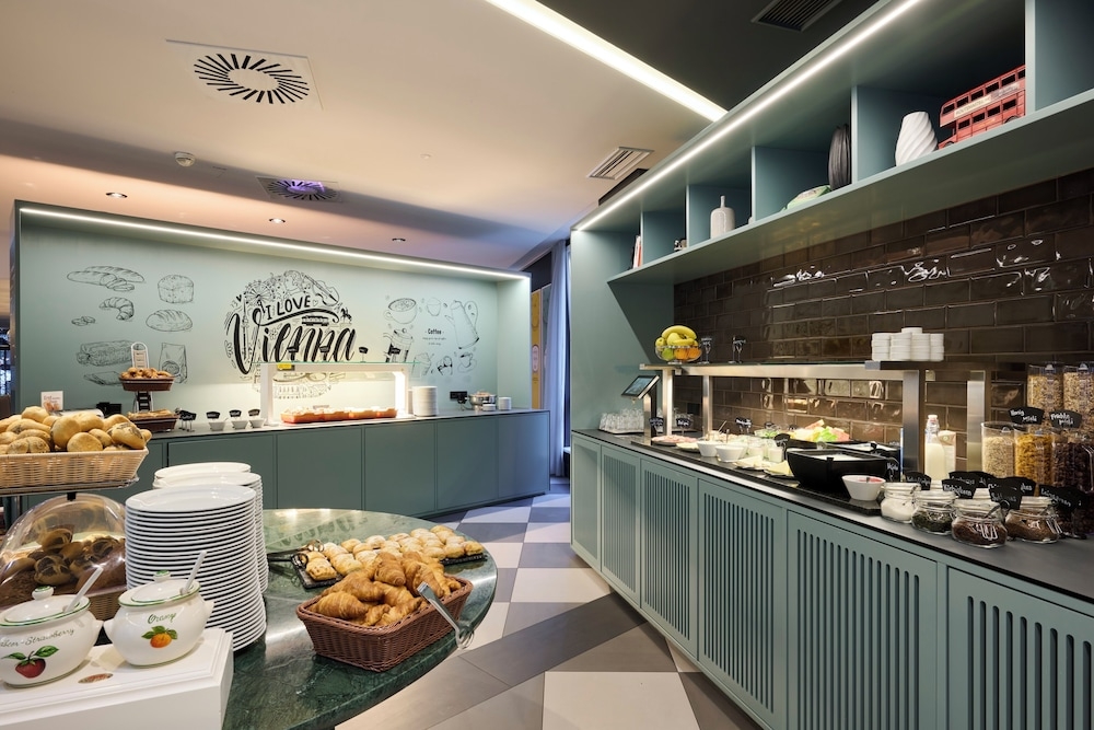 뷔페 아침 식사