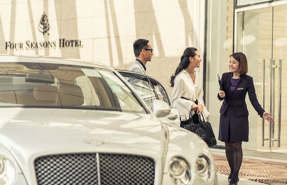 숙박 시설 입구