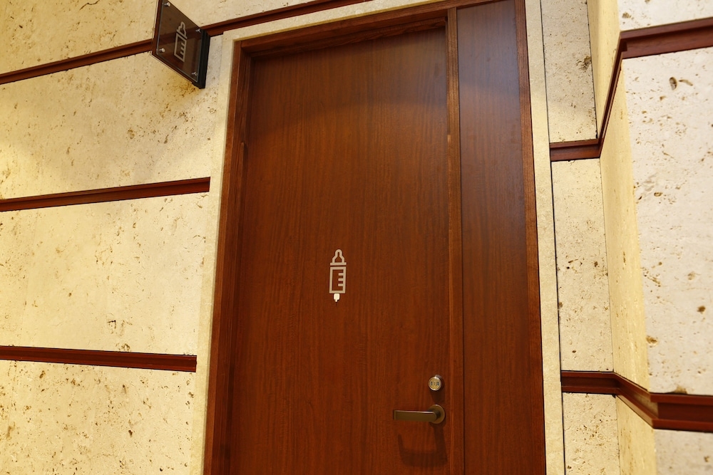 숙박 시설 내 편의 시설/서비스