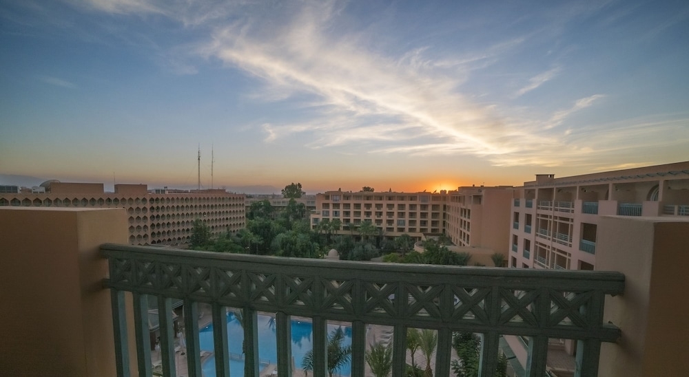 숙박 시설의 전망