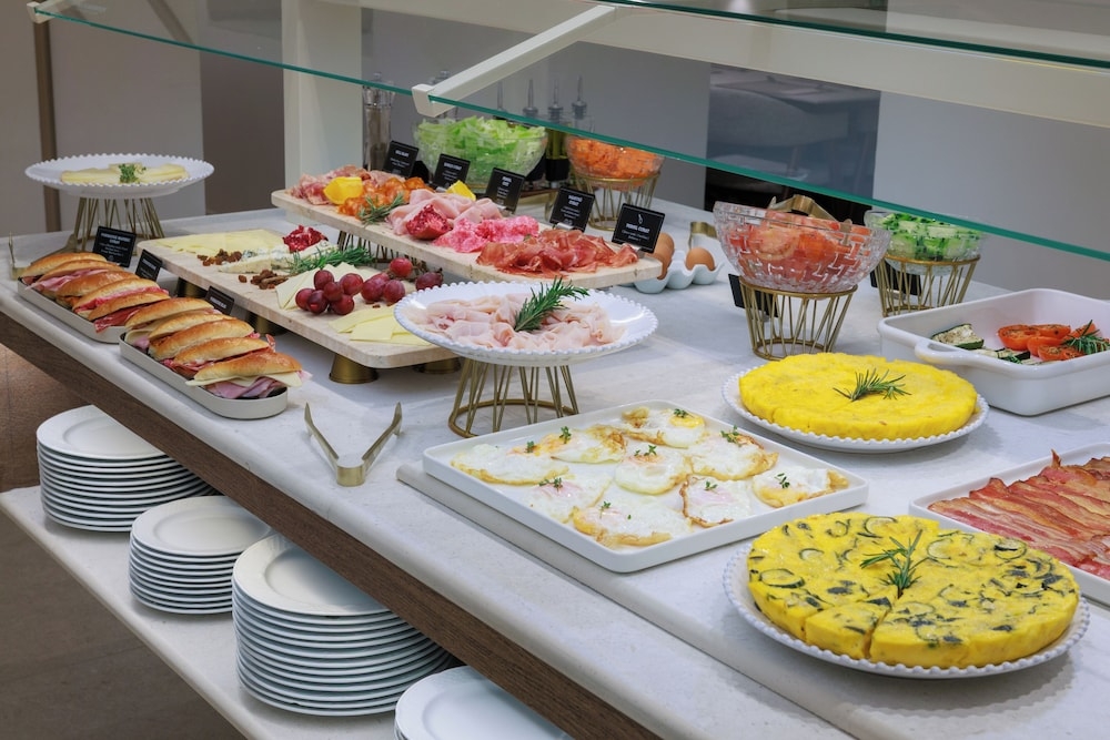 뷔페 아침 식사