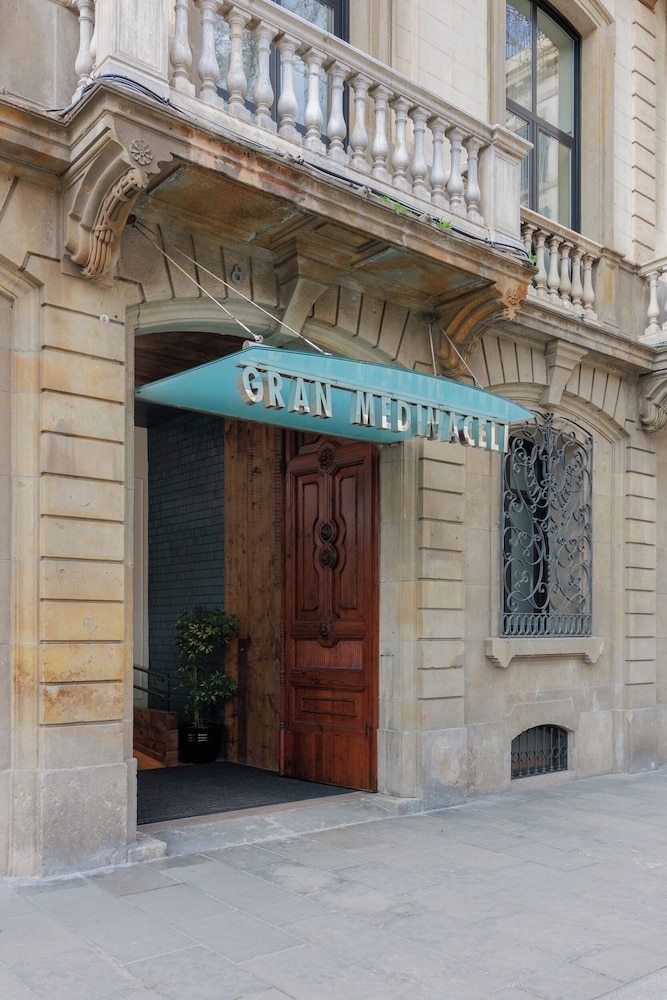 숙박 시설 정면