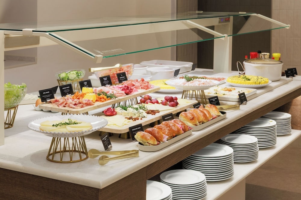 뷔페 아침 식사