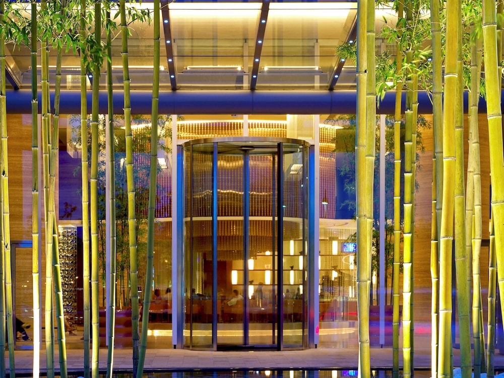 숙박 시설 입구