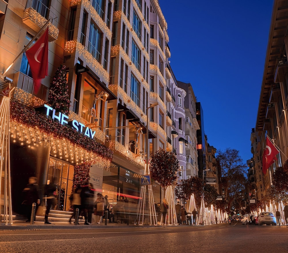 숙박 시설 정면