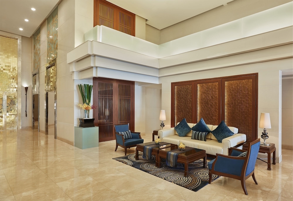 로비 좌석 공간