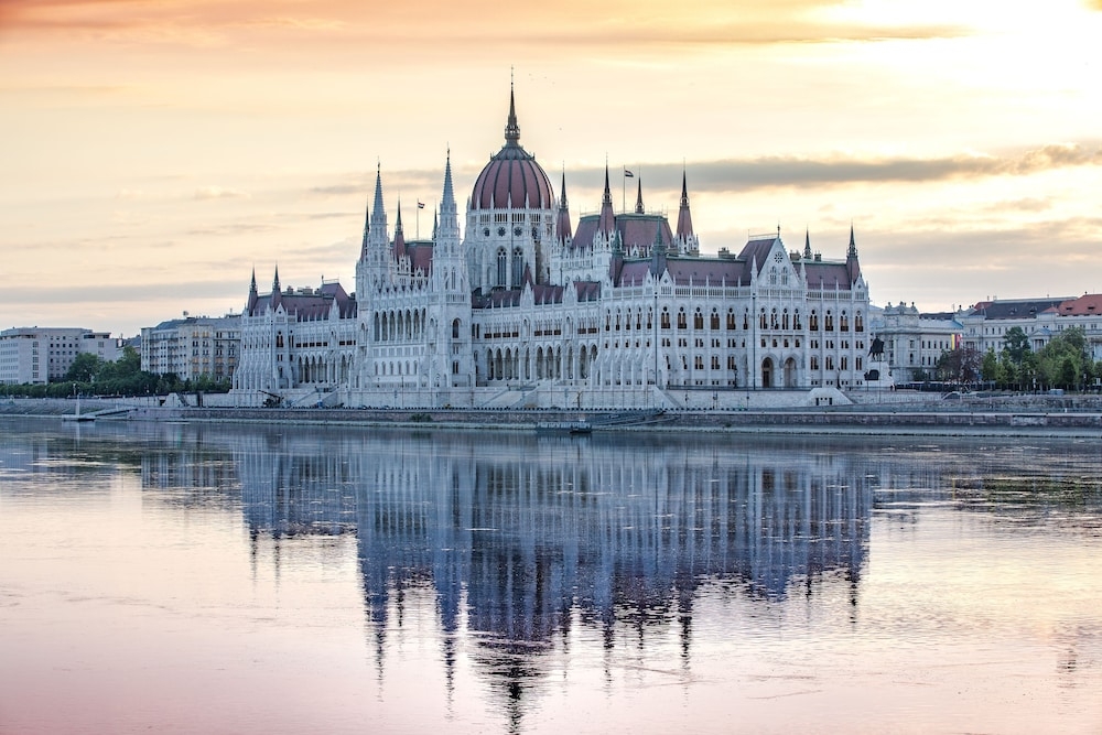 숙박 시설의 전망